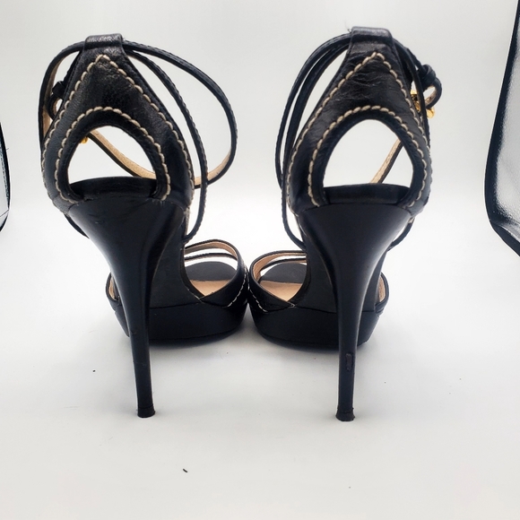 Michel Kors Women Black leather Heels size 8 - Picture 3 of 10